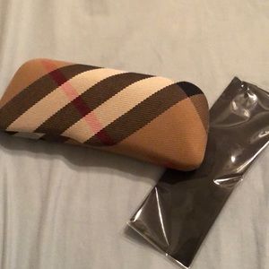 Brand new glasses case w/ cloth